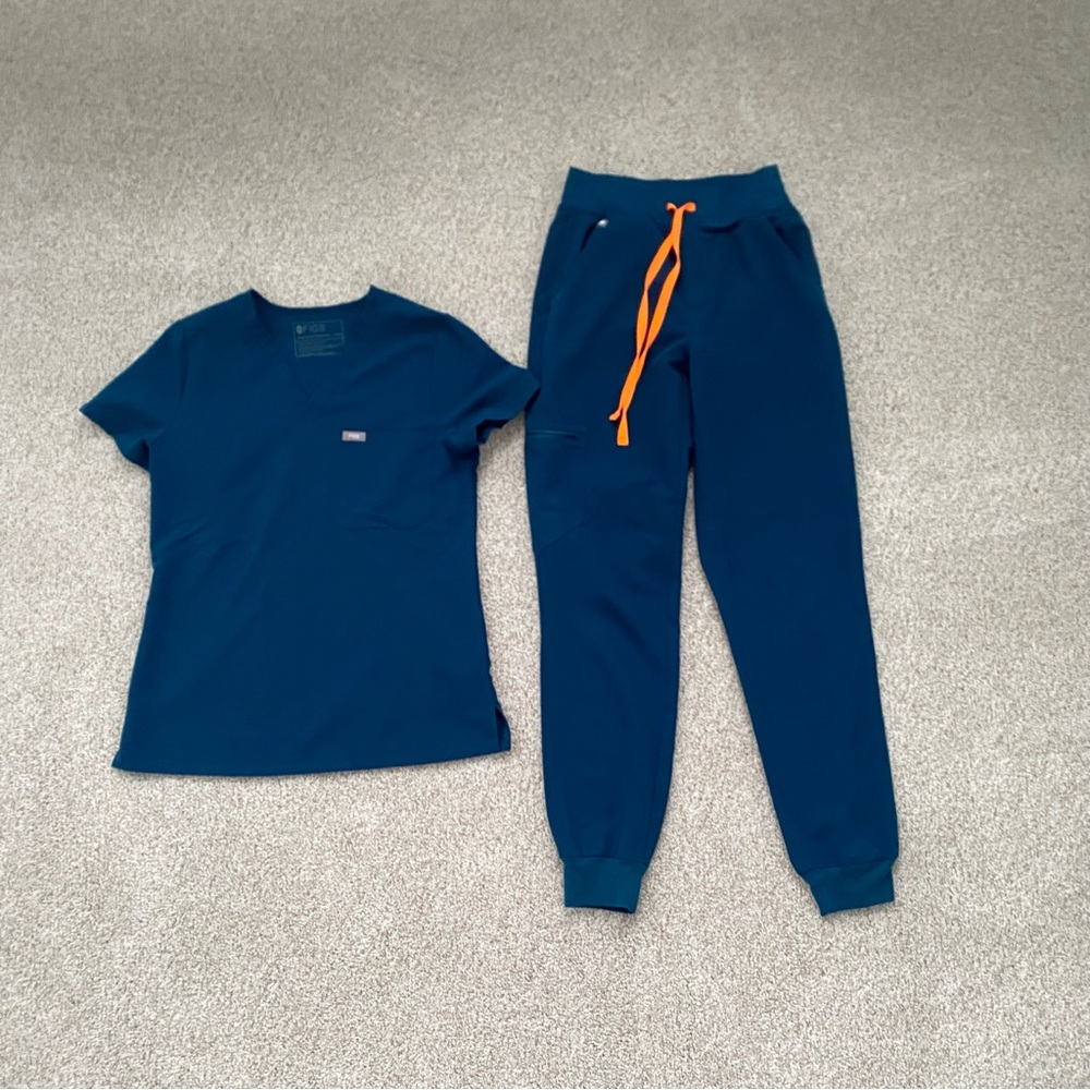 Figs Women's Navy Jogger Set with Bright Orange Accents